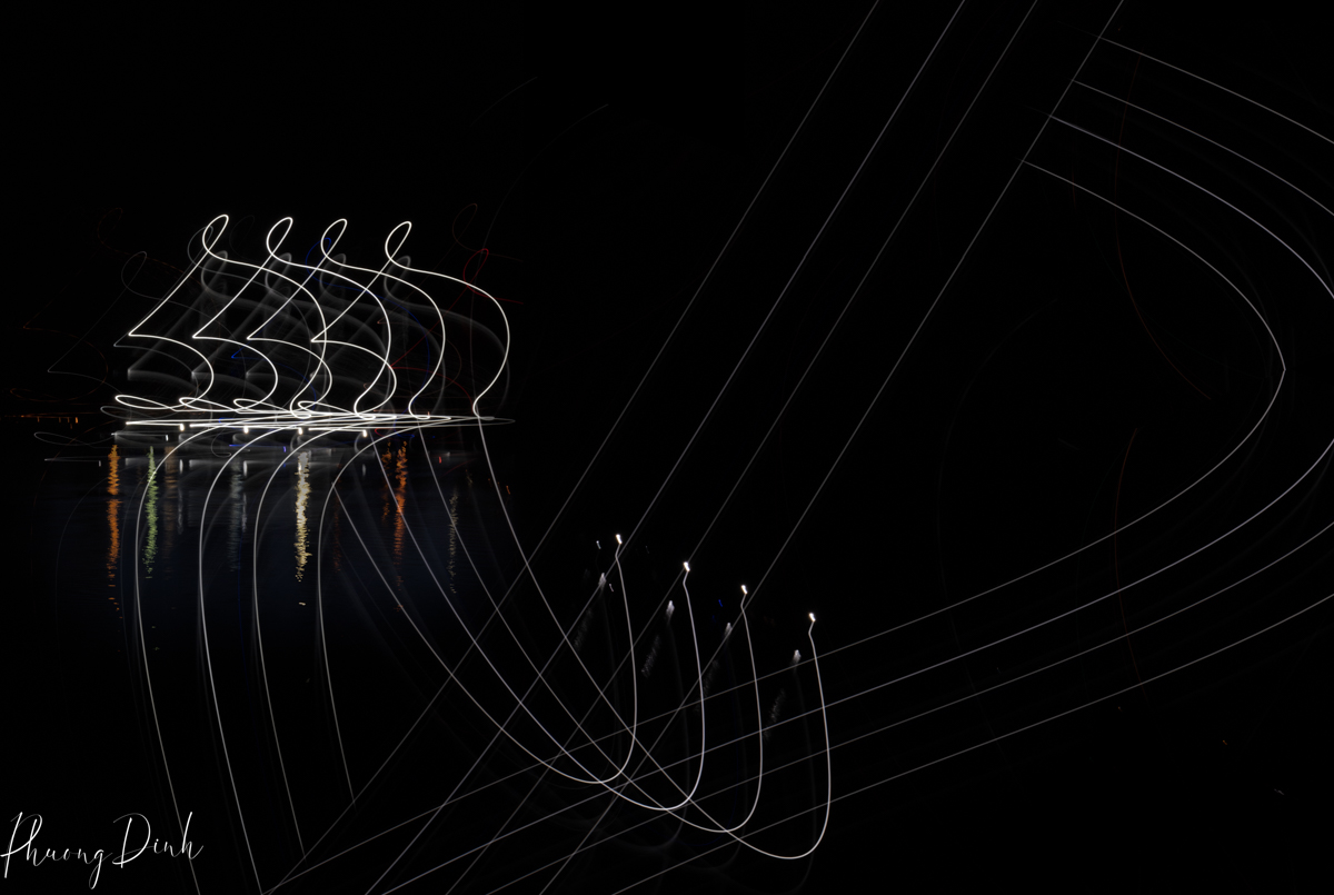 icm, intentional camera movement, impressionism, impressionist, night photography, light, river, boat, sailing